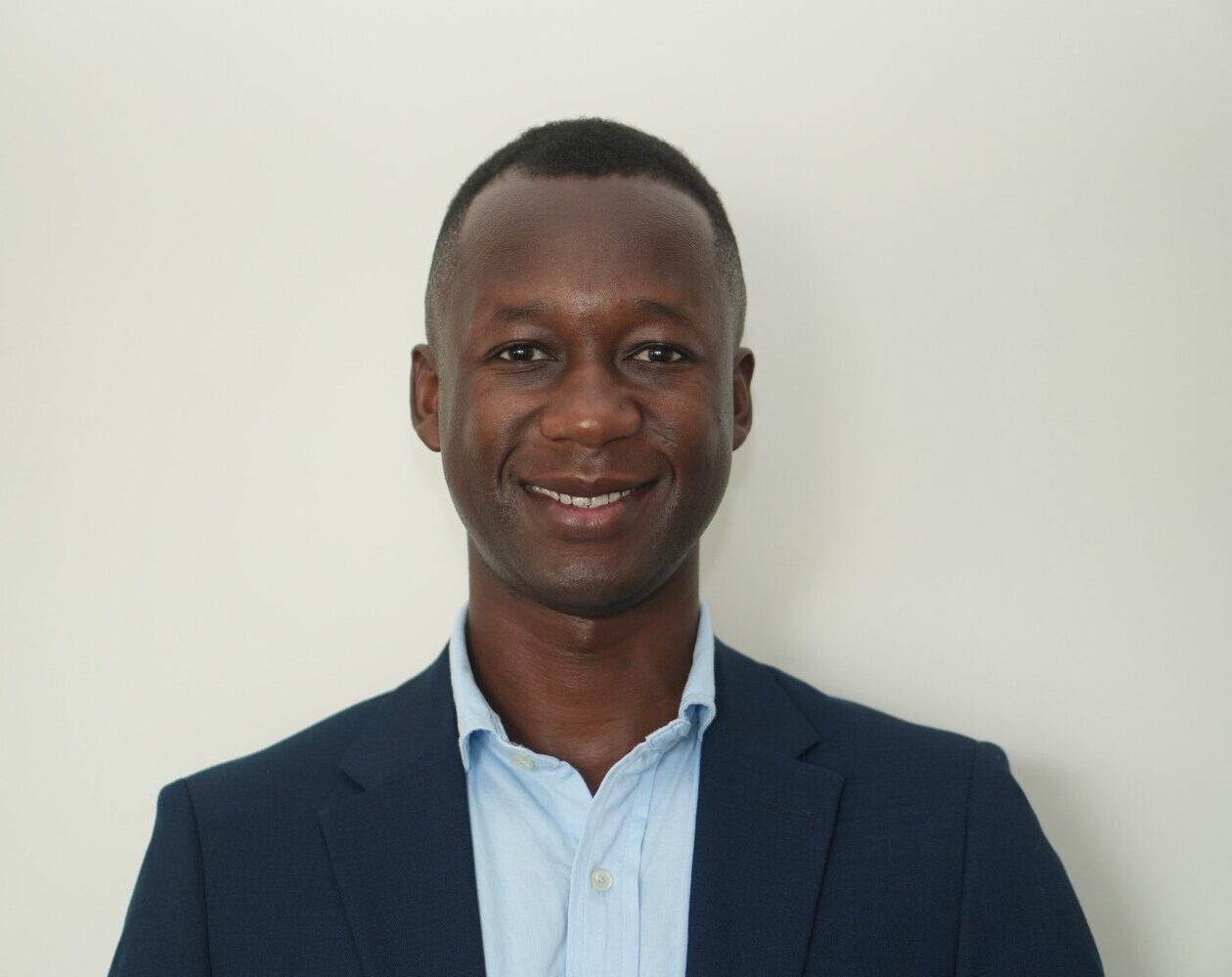 Portrait of Mr Robert Maweni